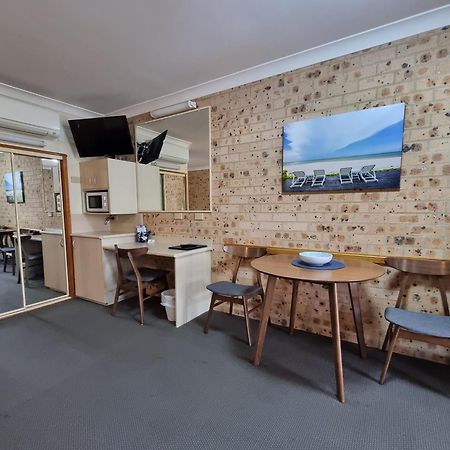 Cardiff Motor Inn Нюкасъл Екстериор снимка