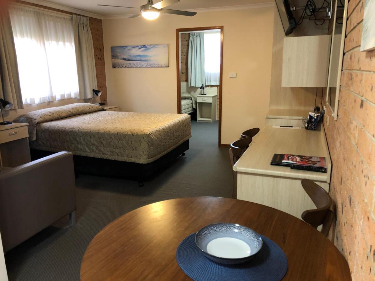 Cardiff Motor Inn Нюкасъл Екстериор снимка