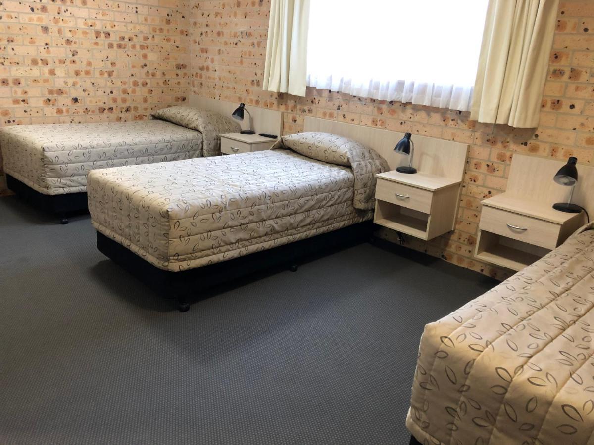 Cardiff Motor Inn Нюкасъл Екстериор снимка