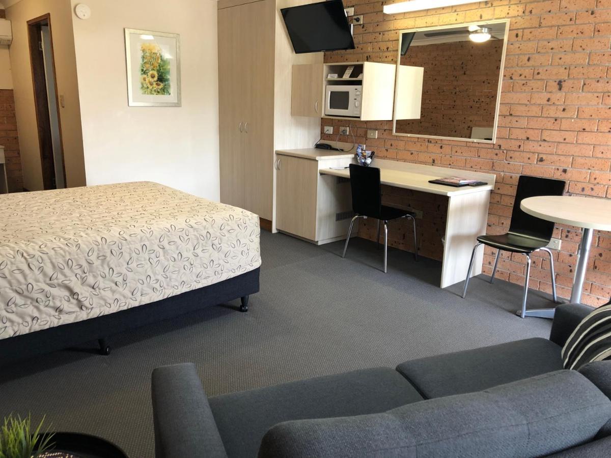 Cardiff Motor Inn Нюкасъл Екстериор снимка