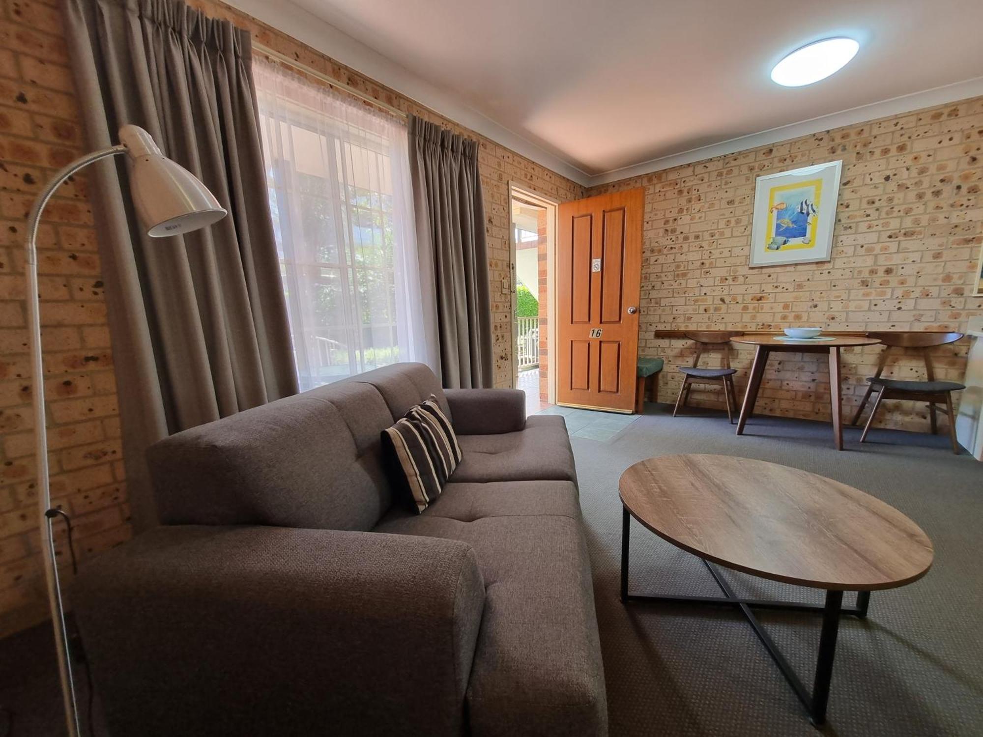 Cardiff Motor Inn Нюкасъл Екстериор снимка