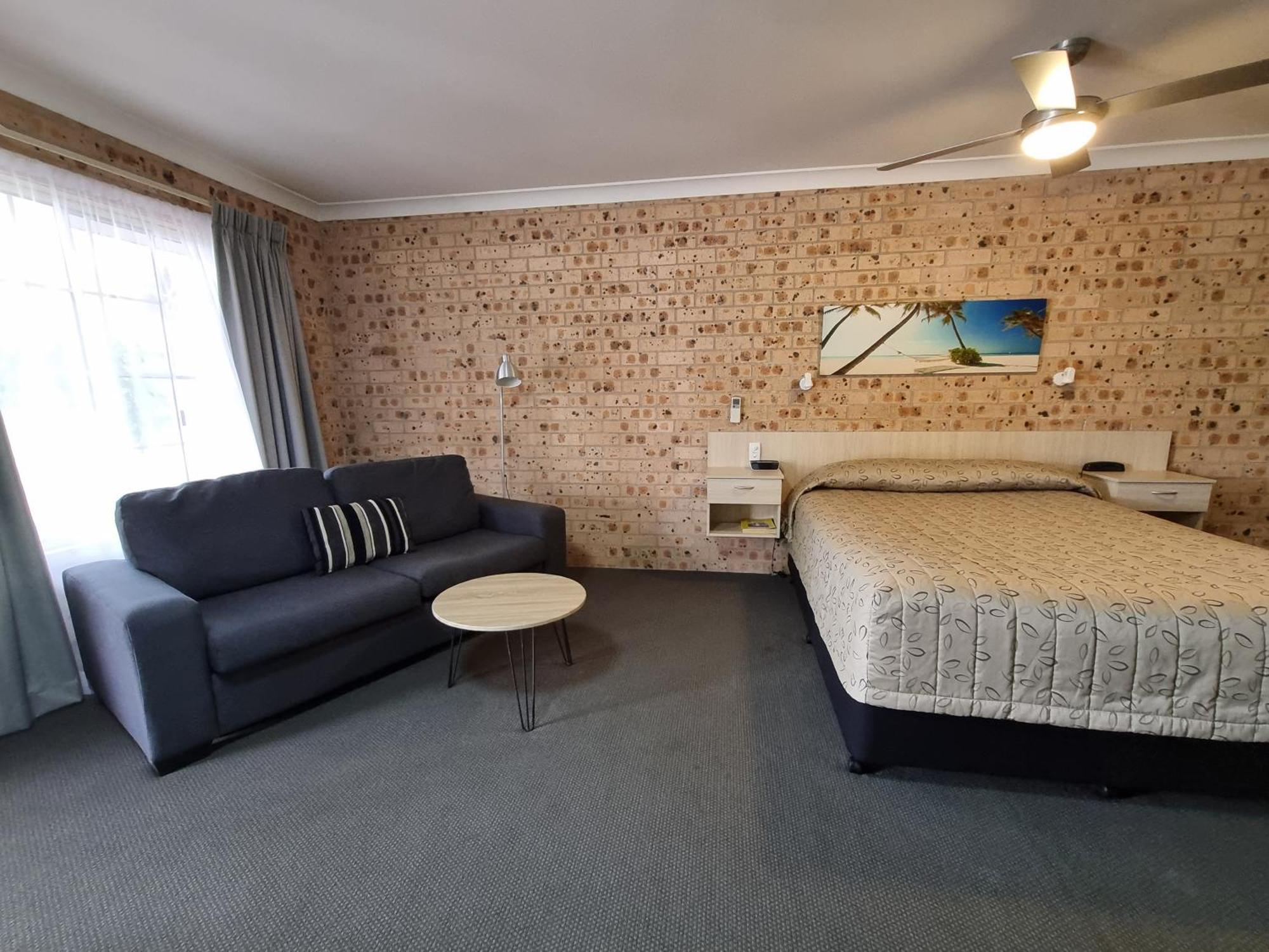 Cardiff Motor Inn Нюкасъл Екстериор снимка